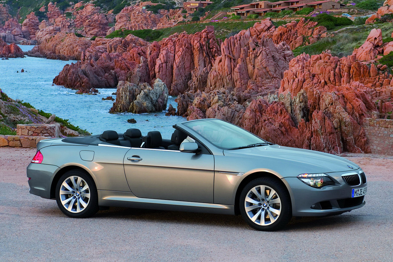 [Carscoop_08BMW6_007.JPG]