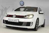 VW-Golf-GTI-Adidas-12.JPG