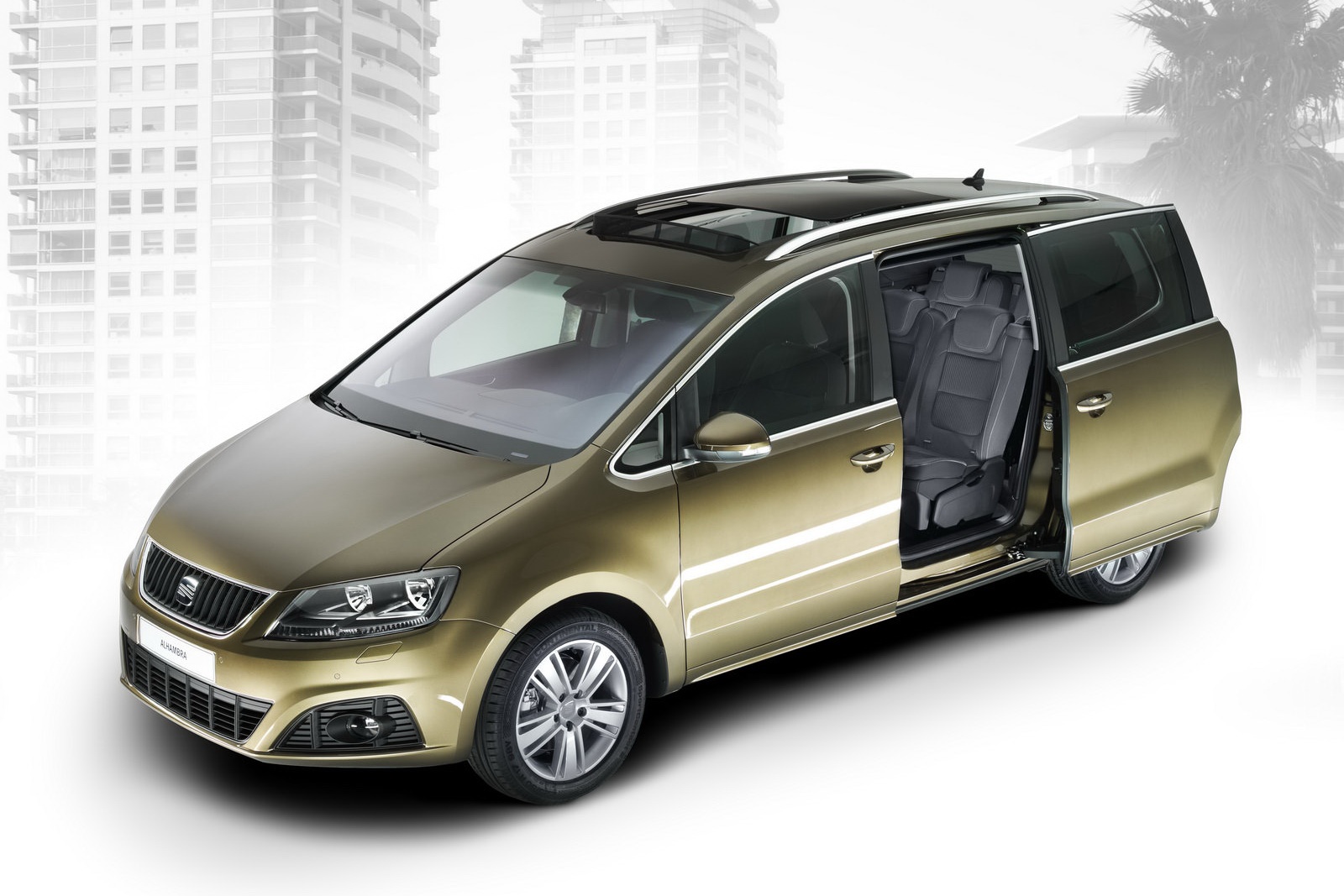 Seat Alhambra MPV Wallpaper