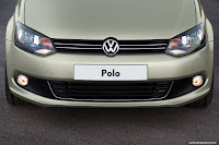 2011-VW-Polo-Sedan-13.JPG