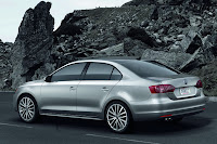 2011-Volkswagen-Jetta-10.jpg