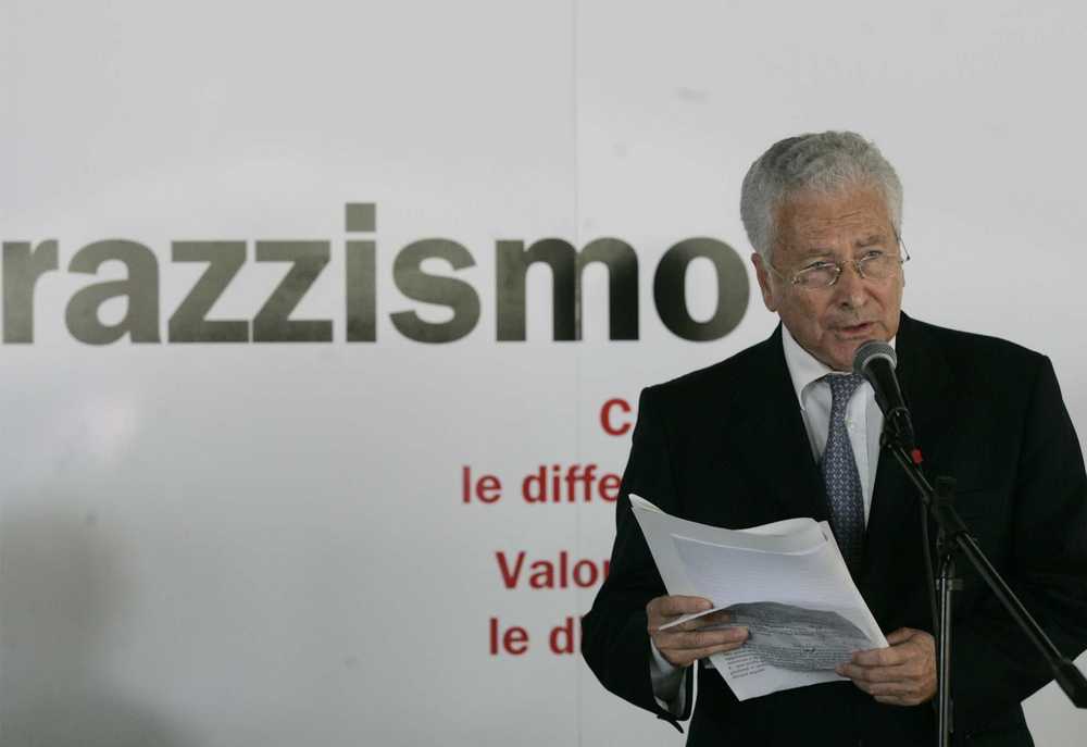 [1215680974185_01%20RENZO%20GATTEGNA.jpg]