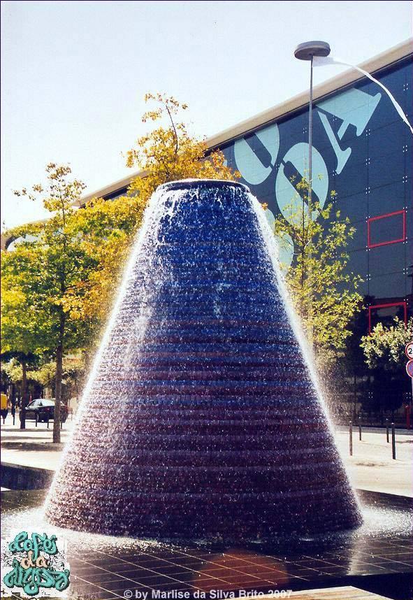 [©6.jpg]