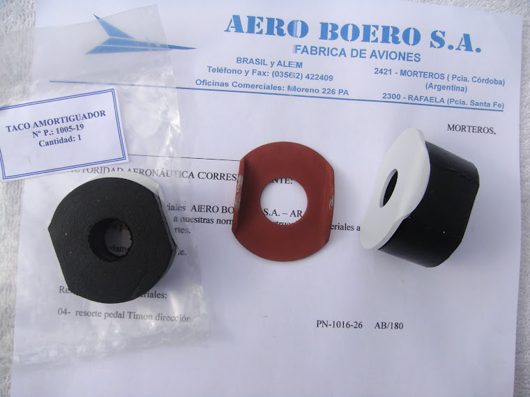 BLOCO DE BORRACHA E ARRUELA- TREM- AERO BOERO