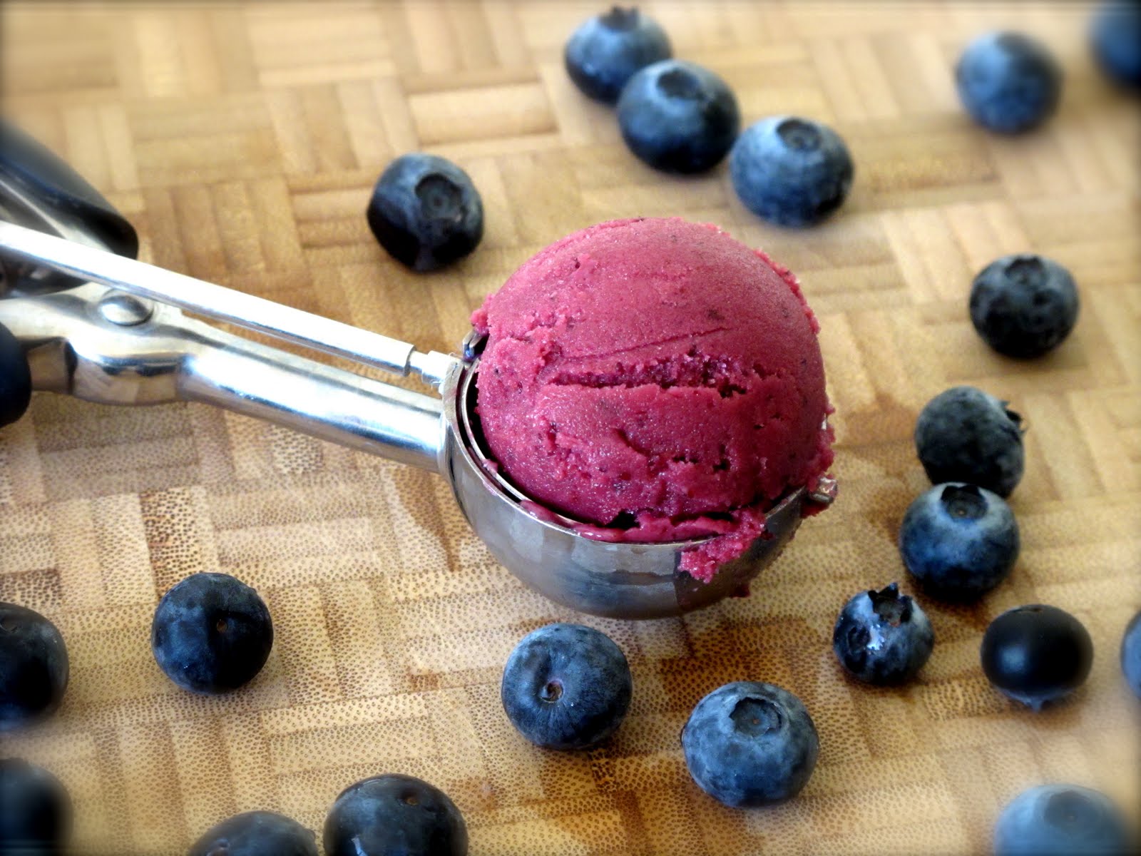 NuM NuM Blueberry Frozen Yogurt/Sorbet