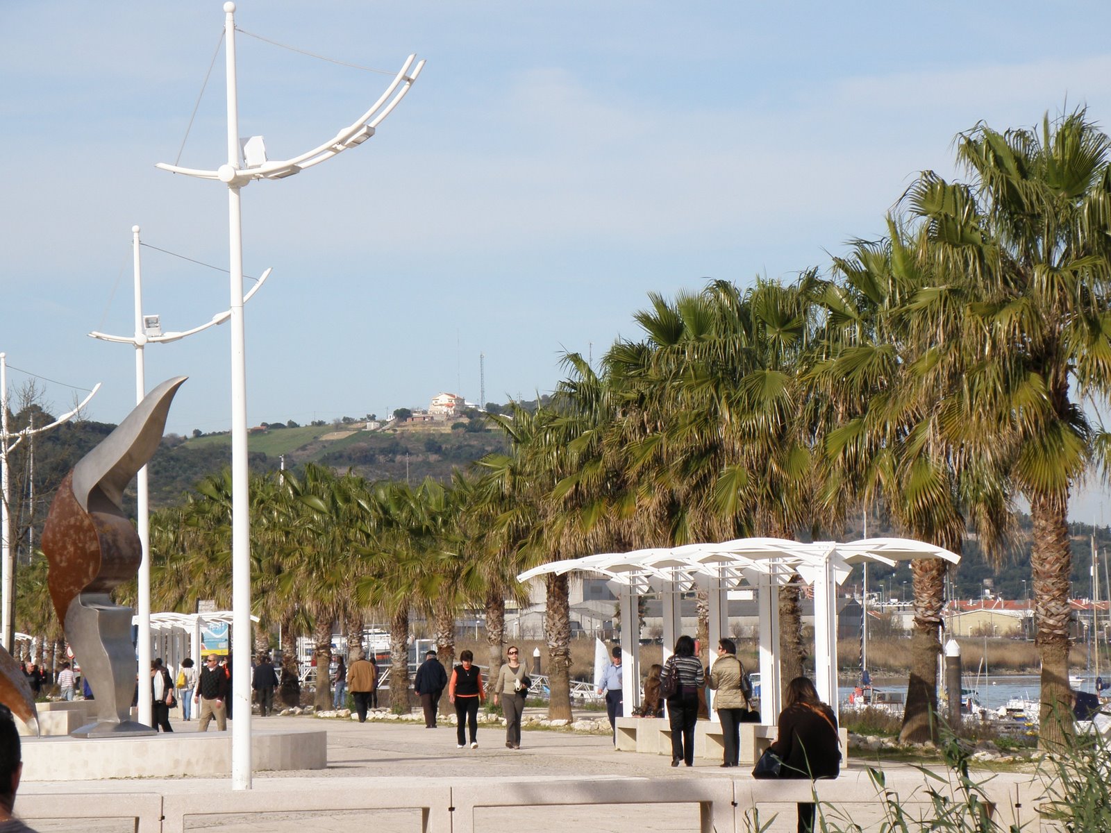 [P2151087.JPG]