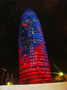 . de asistir a la cena realizada en la Torre Agbar de Barcelona con motivo . (dsc )