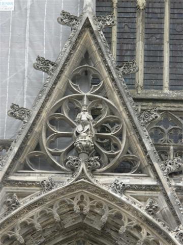 [Tours_France_Cathedral_October-2007+(9)+(Small).JPG]