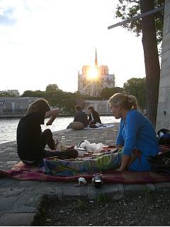 Picnic on the Ile St.Louis behind the Notre Dame