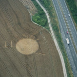 100 Foto Crop Circle dari Seluruh Dunia - www.digaleri.com gambar crop circle, foto crop circle, alien, ufo, lingkaran tanaman, www.digaleri.com