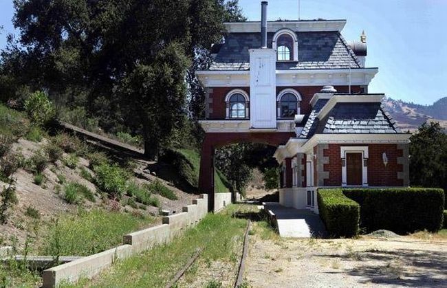 [neverland_ranch_29.jpg]