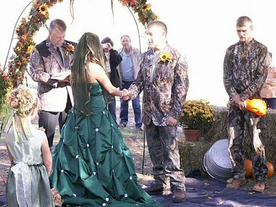 Funny Wedding Pictures (100 Pics)