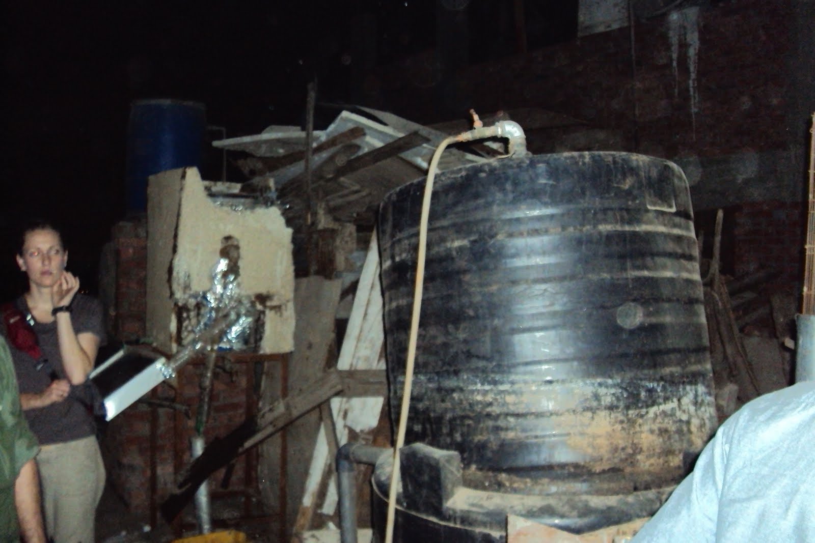 [DSC00135-small.JPG]