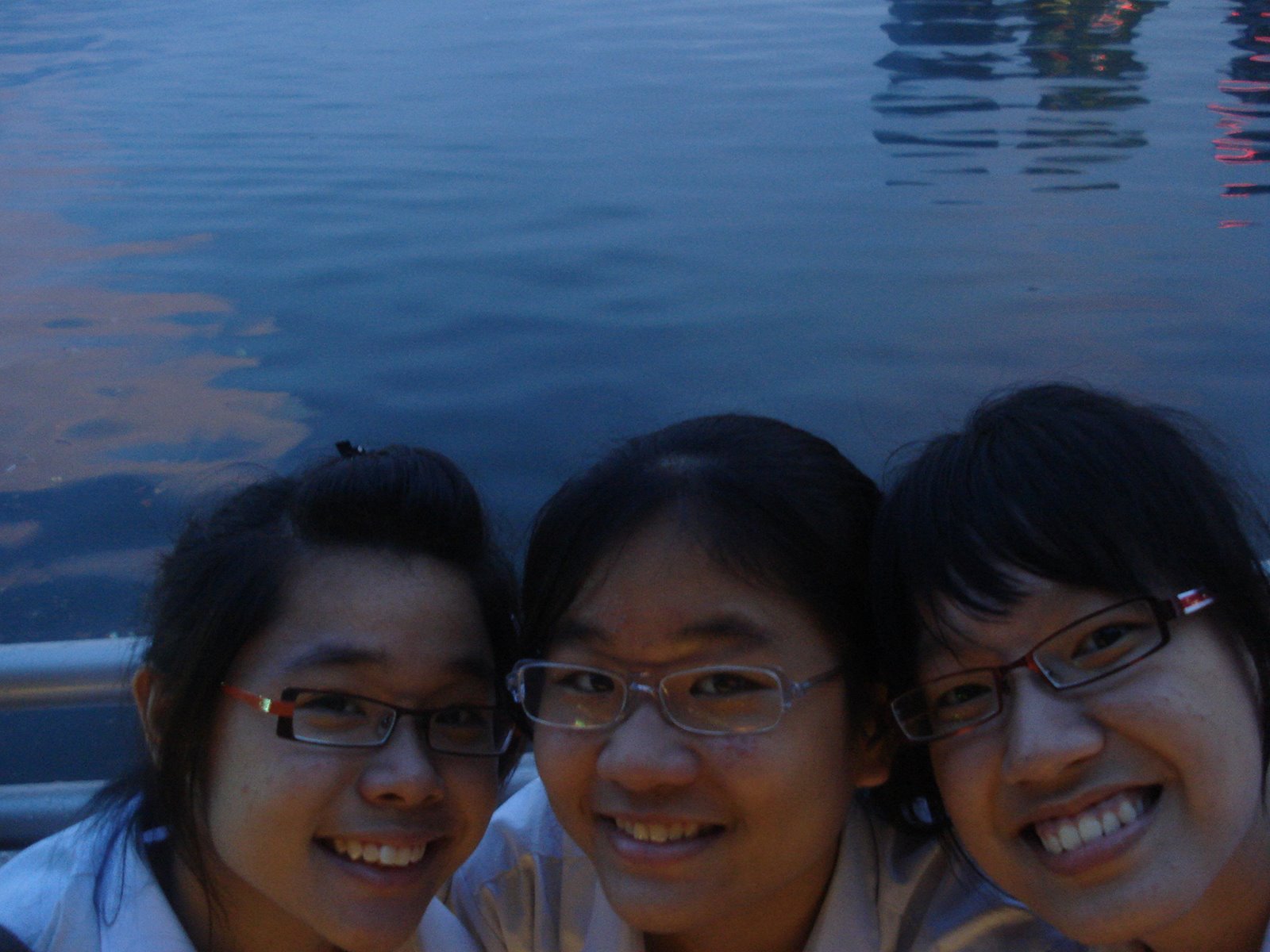 [DSC04869.JPG]