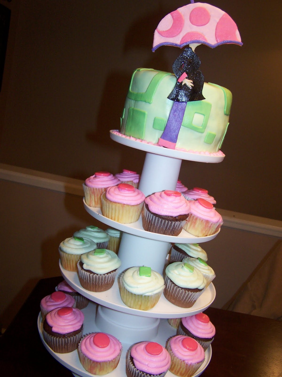 Julie Daly Cakes Baby Shower Cupcake Tower