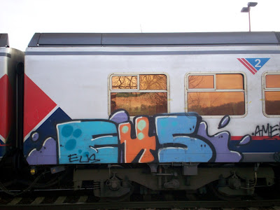 Eus graffiti on train