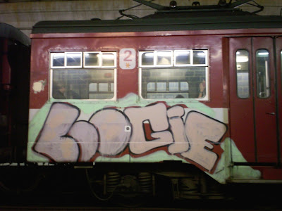 Loogie train graffiti