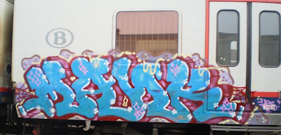 Mank train graffiti