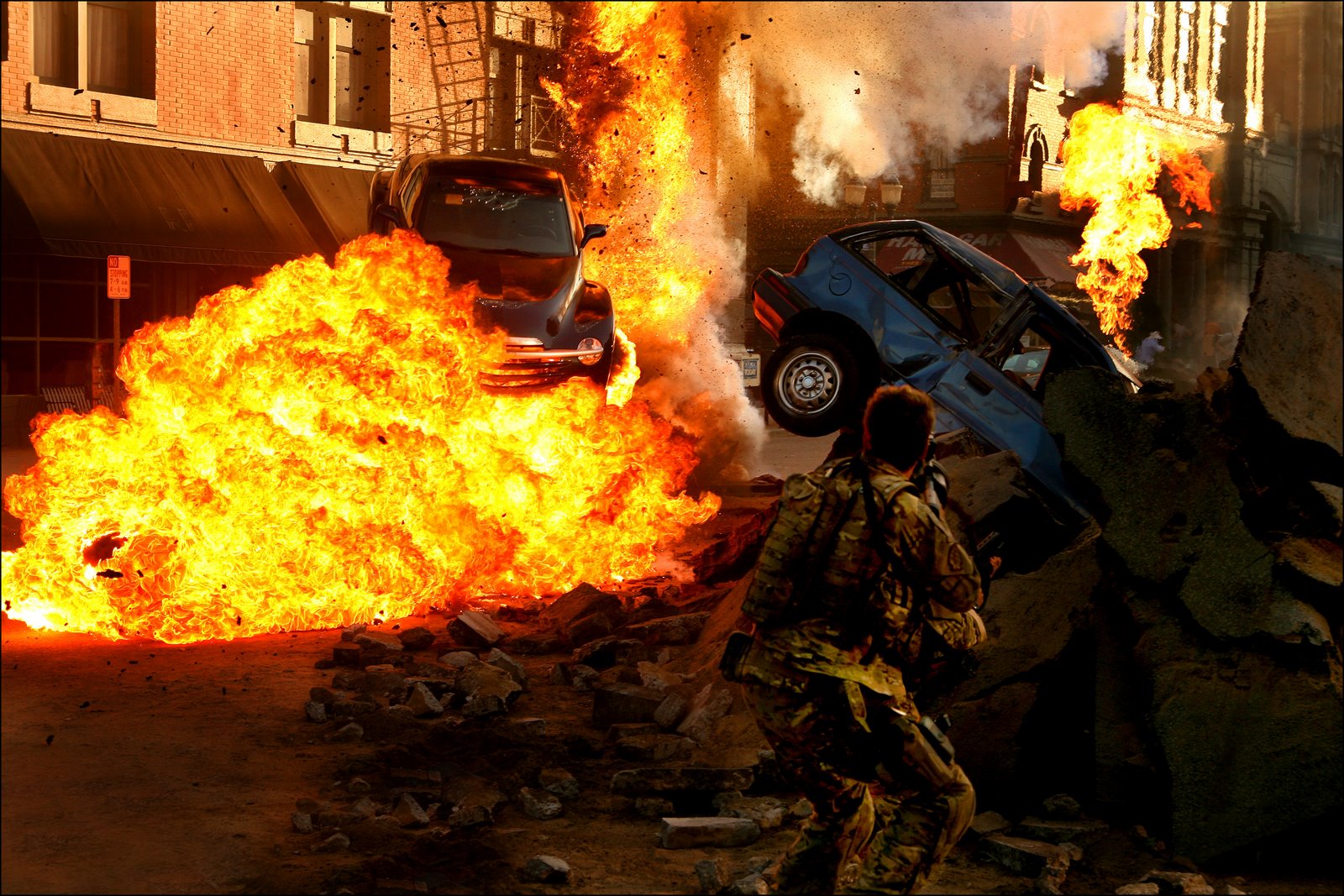 [TFSetPics25.jpg]