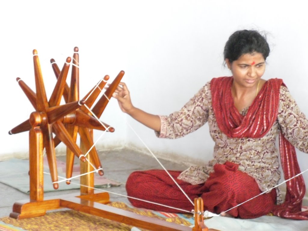 Farm, yeah spinning the charkha