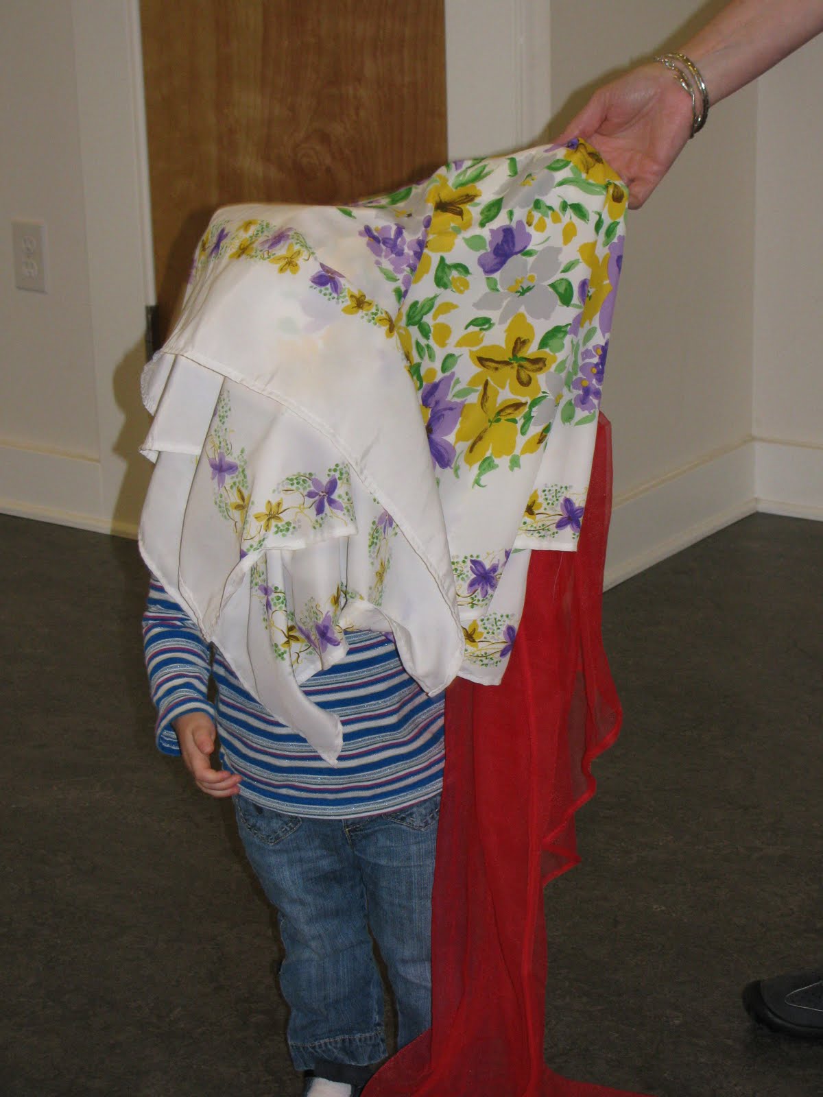 Kindermusik With Angie How Scarves Make Babies Smart!