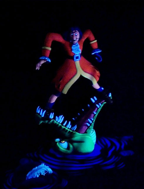 hook_wdw_croc.jpg