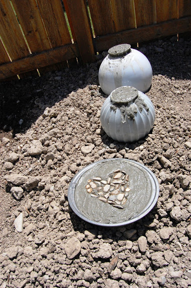 Design Gal & Her Handyman: concrete garden balls
