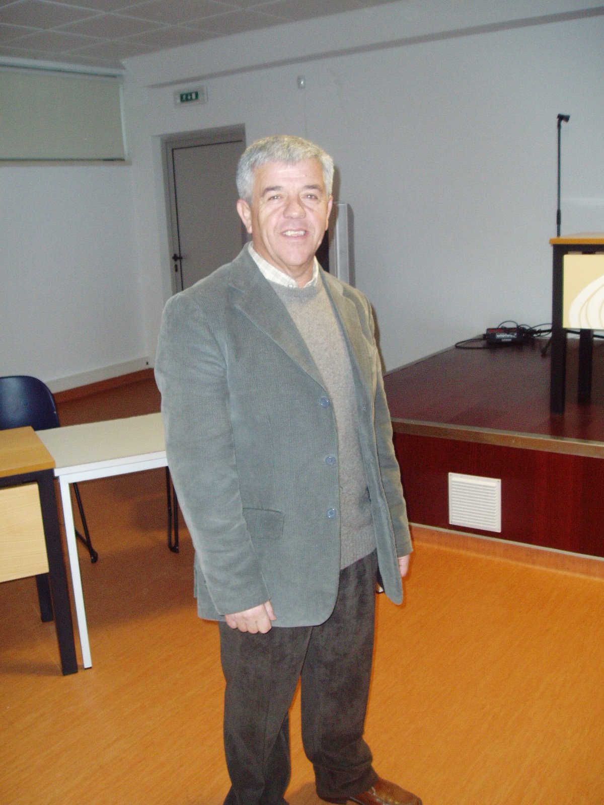 [PB290008.JPG]