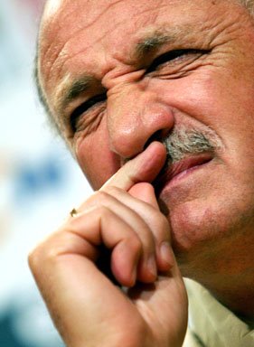 [scolari2.jpg]