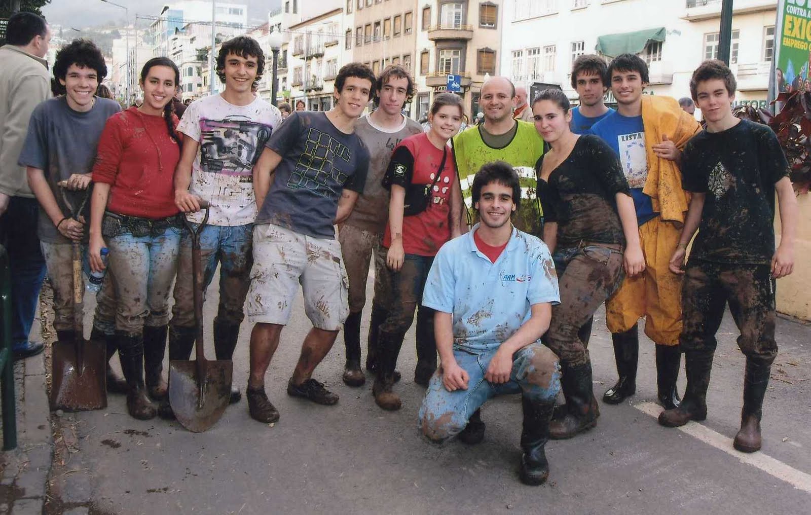 [Madeira_Reconstrucao.jpg]