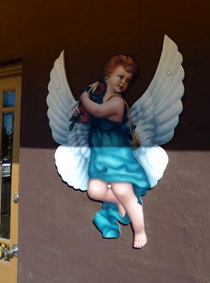 Gaco Chicano store cupid angel