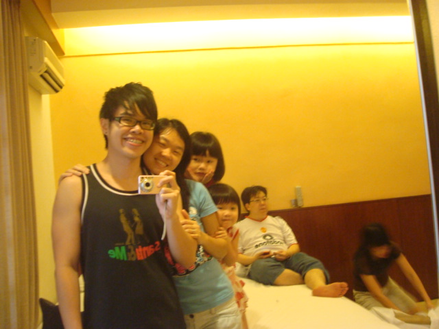 [DSC00100.JPG]