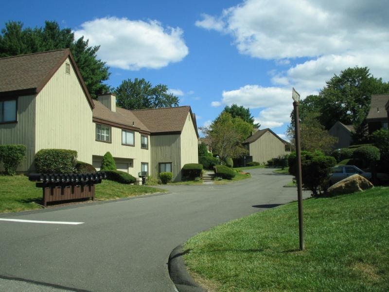 Connecticut Condos Oronoque Village 55 and Over Condos