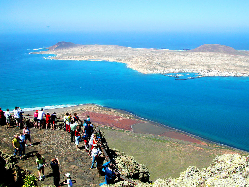 [070904-MissK-Graciosa.jpg]