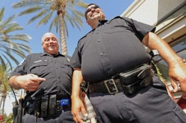 fat_cops_13.jpg