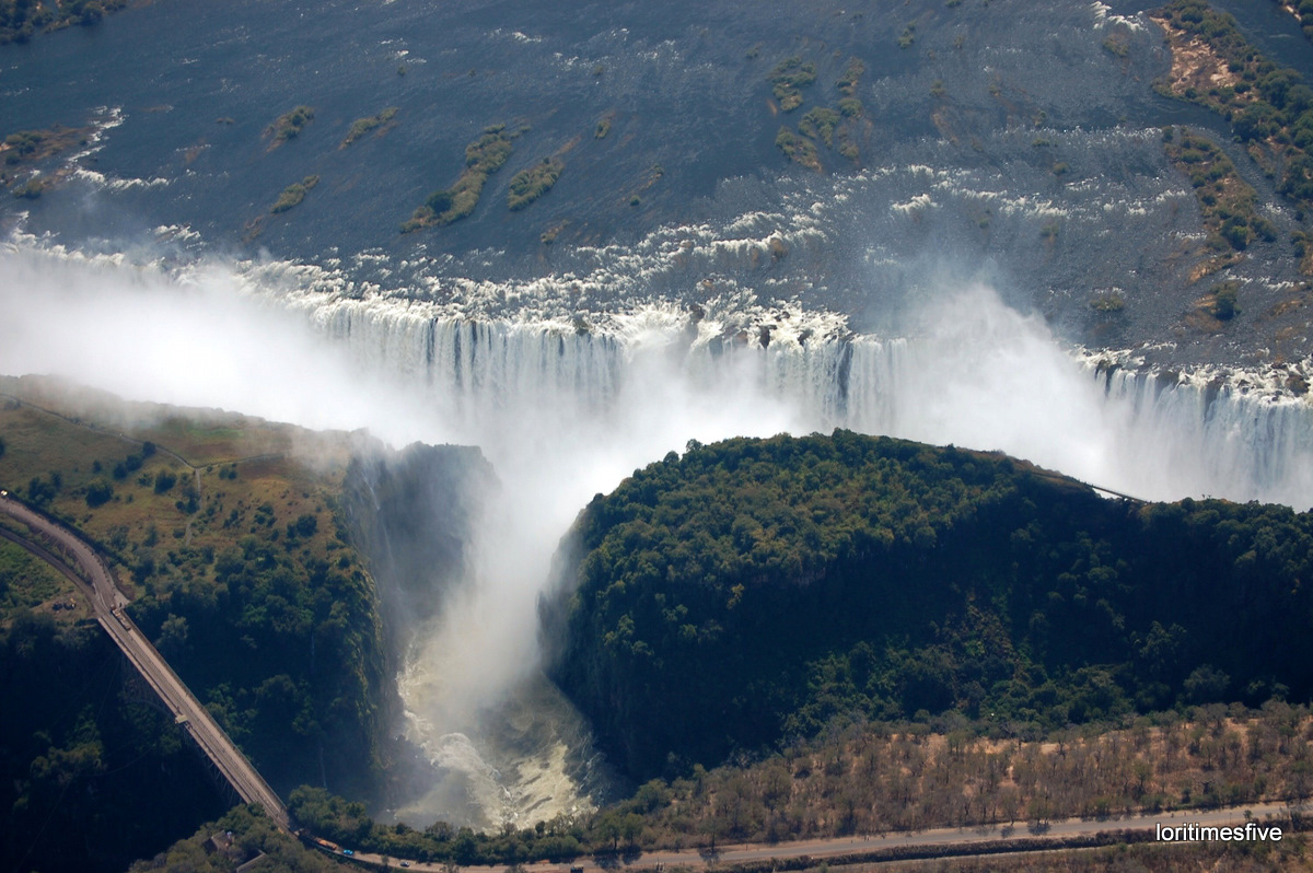 [Victoria+Falls2.JPG]