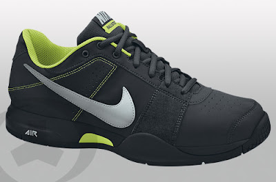 Equipement Nike pour la saison 2009 Nadal+air+max+courtballistec_nike09_black+metallic+silver+volt