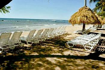 Playa del Hotel en Salinitas