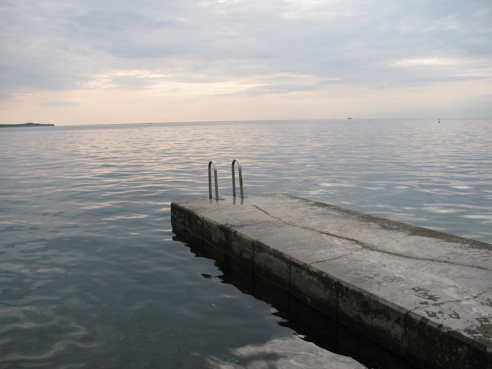 [IMG_0971.JPG]