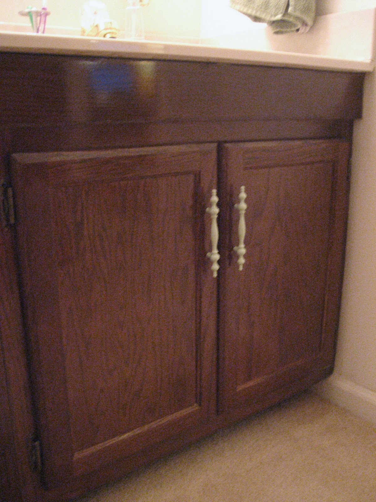 31 diy Bathroom from drab to fab! {tutorial}