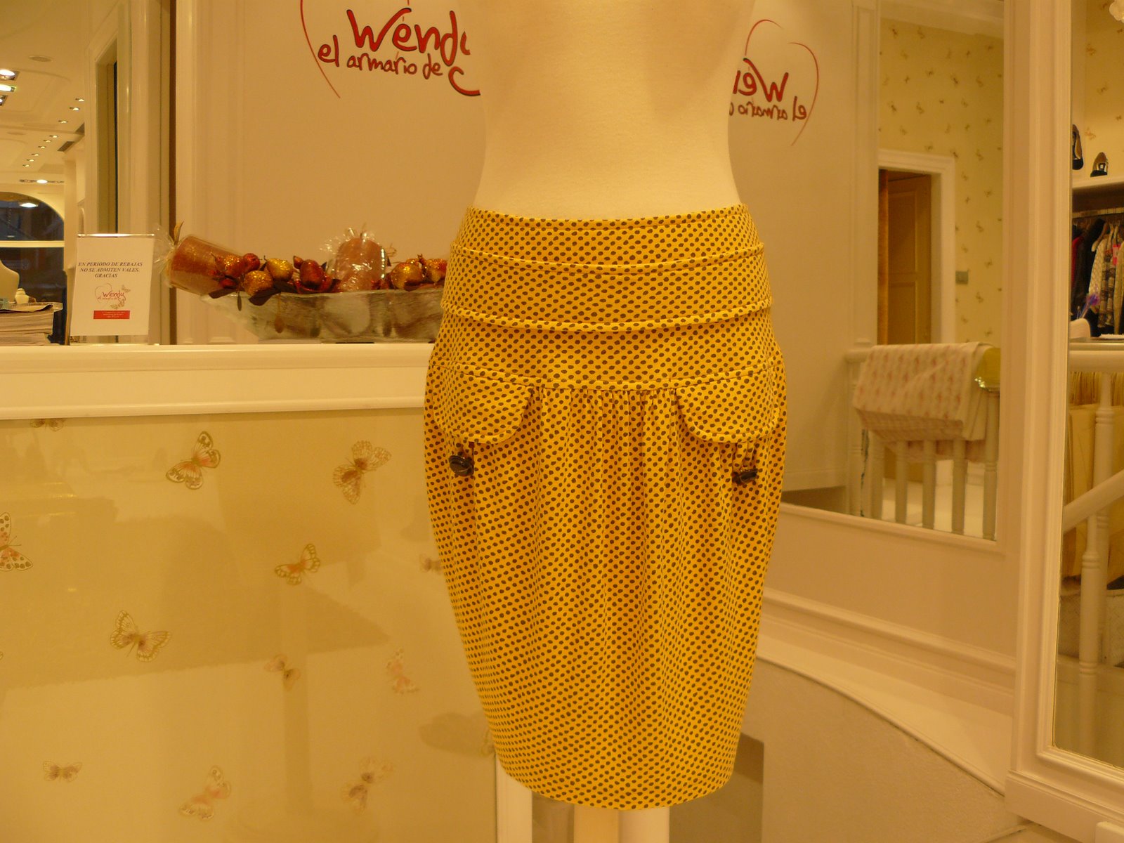 [ESTILISMOS+EL+ARMARIO+DE+WENDY+004.jpg]