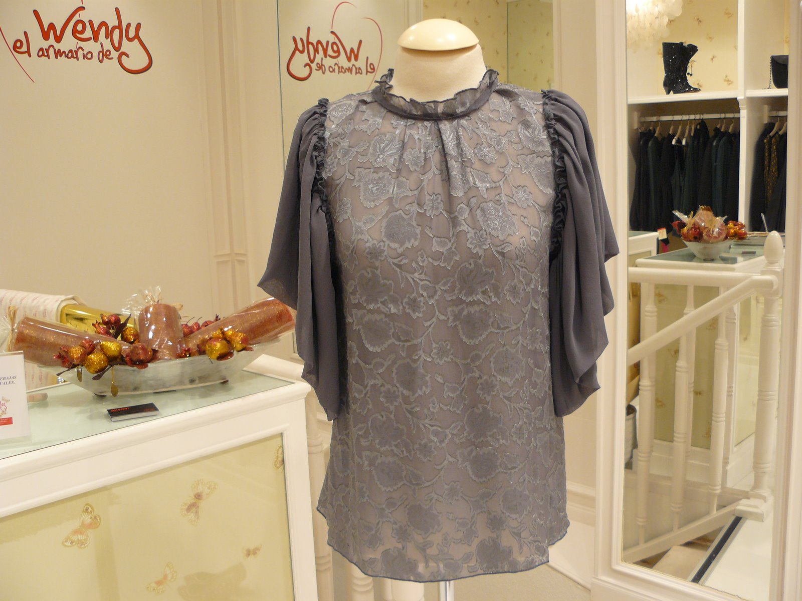 [ESTILISMOS+EL+ARMARIO+DE+WENDY+007.jpg]