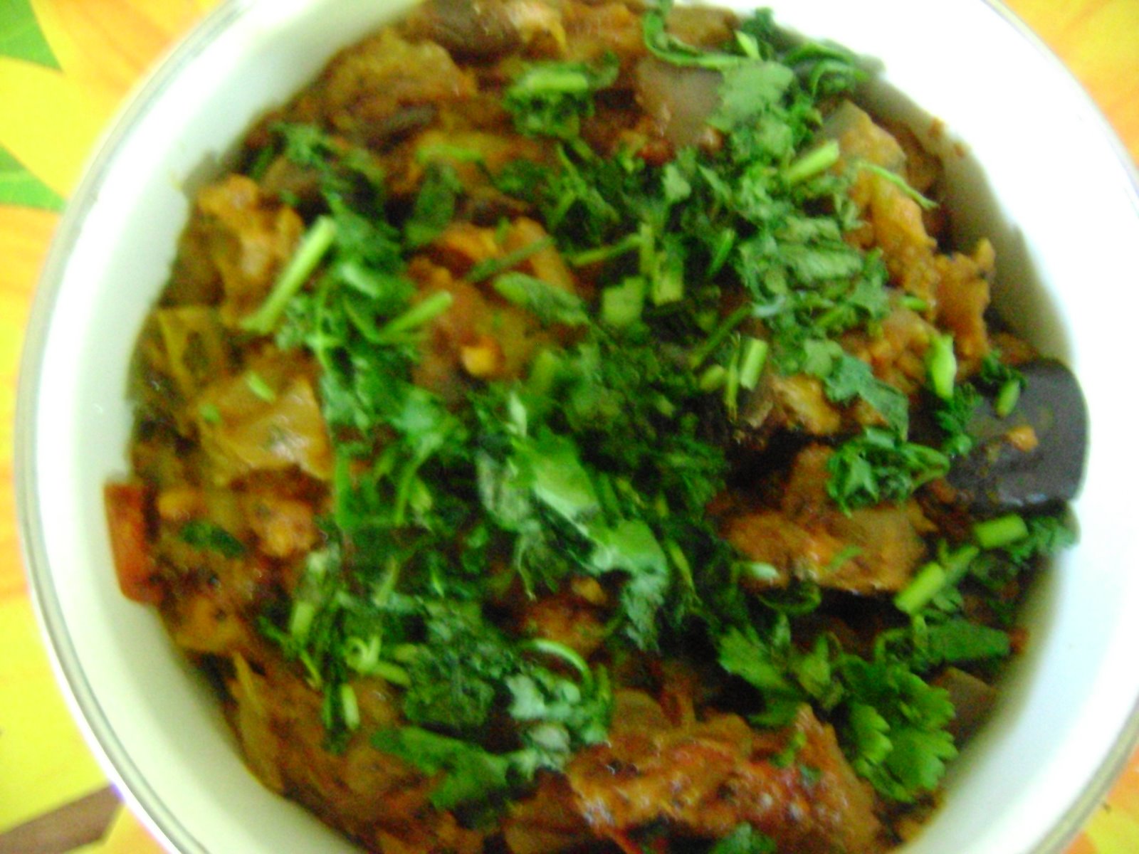 [peanut+eggplant+curry.JPG]