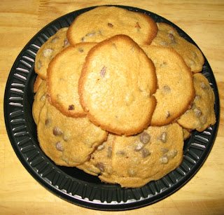 Puffed-Up Chocolate-Chip Cookies