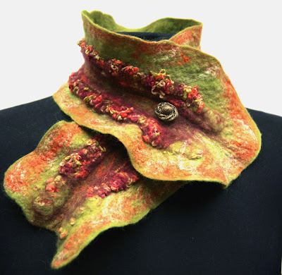 brown, yarn, felt, felted, green, handmade, merino wool, olive, red, ruffled scarf, ruffles, scarf, scarflette, silk, wool