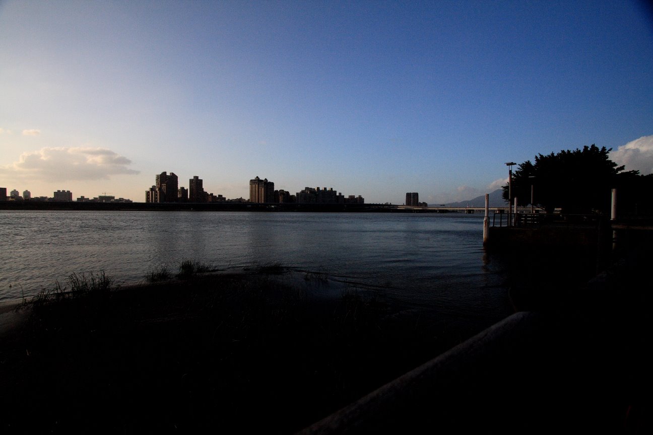 [Copy+of+IMG_4008.JPG]