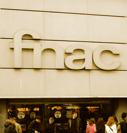 [fnac_montparnasse.jpg]