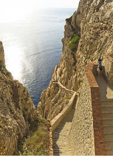Escala del Cabriol ©cYrus on Flickr escala del cabriol