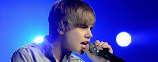 Justin Bieber Singing