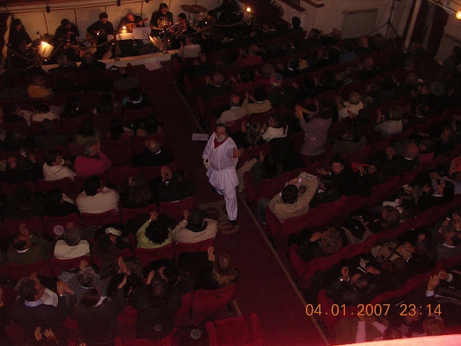 Dal Teatro Sannazaro di Napoli